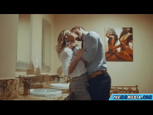 ❤️ Döşlü sarışın sizi ictimai tualetdə aldatdıqda ❤❌ Keyfiyyətli porno az.rassadakubani.ru